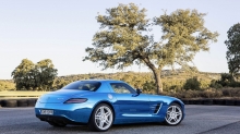 Mercedes-Benz SLS AMG Coupe   